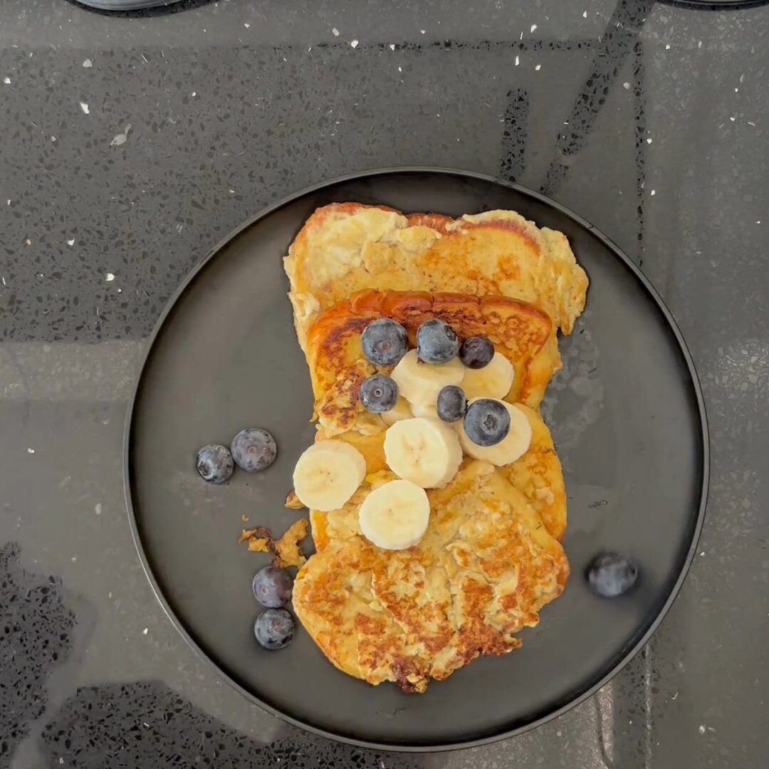 French Toast with Berries and Banana